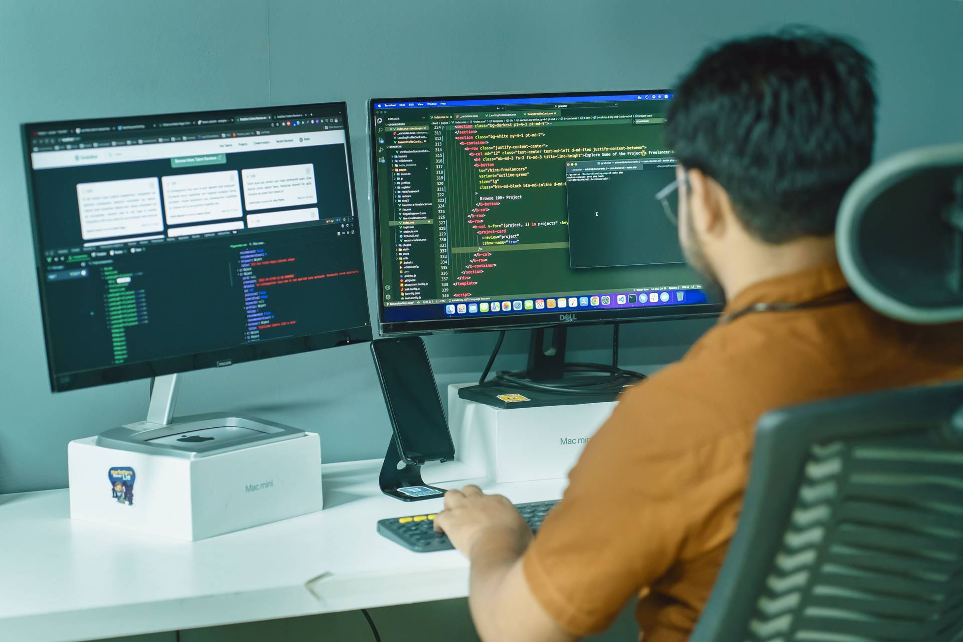Dual monitor development setup